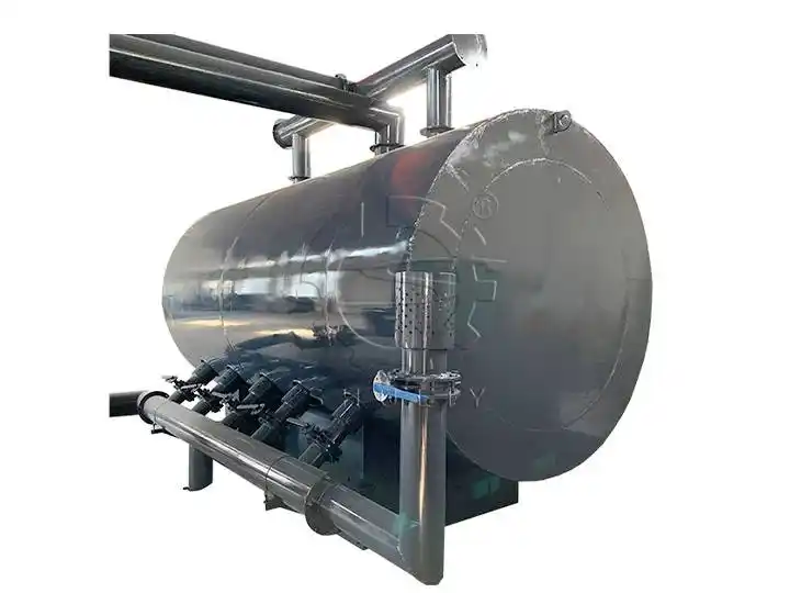 Horizontal charcoal making machine