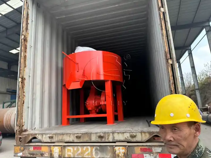 Continuous Charcoal Carbonization Furnace Successfully Exported to Zimbabwe 7 Mixer