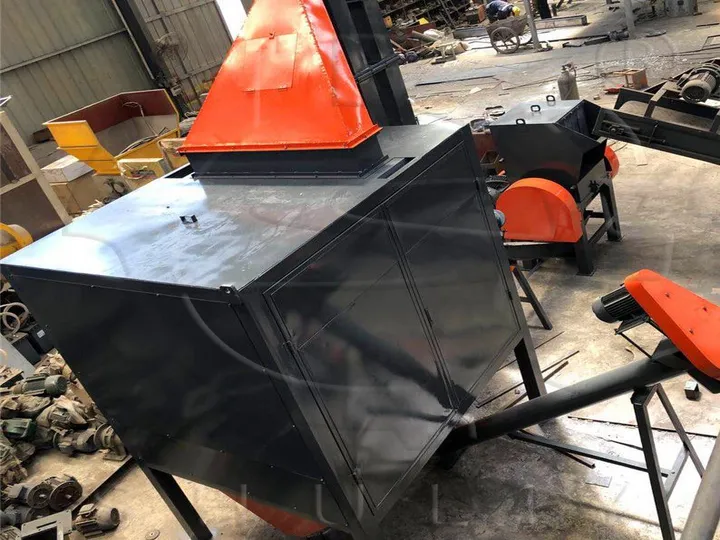 Plastic and rubber separator